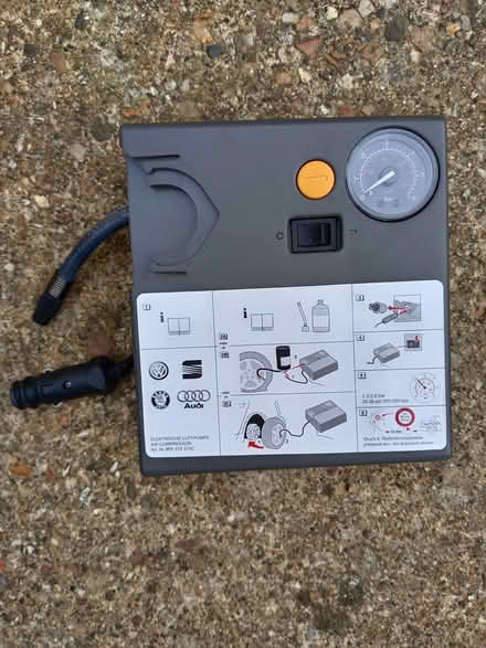 Photo of free Car Tyre Air Pump (Brickhill MK41) #1