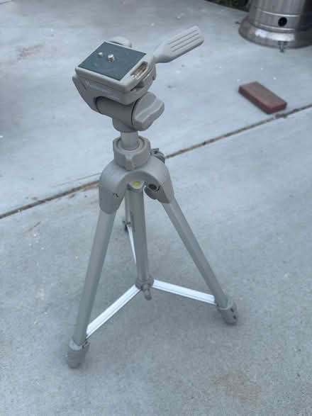 Photo of free Camera tripod (Central Alameda) #1