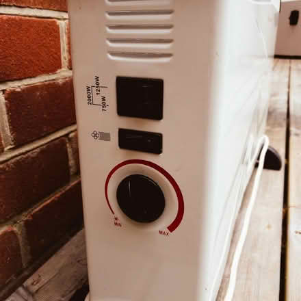 Photo of free Electric heater (Emsworth PO10) #2