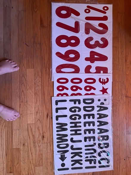 Photo of free Cardboard letters/numbers (Bloomfield) #1