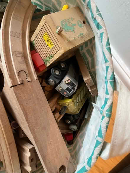 Photo of free Train set (OX2) #4