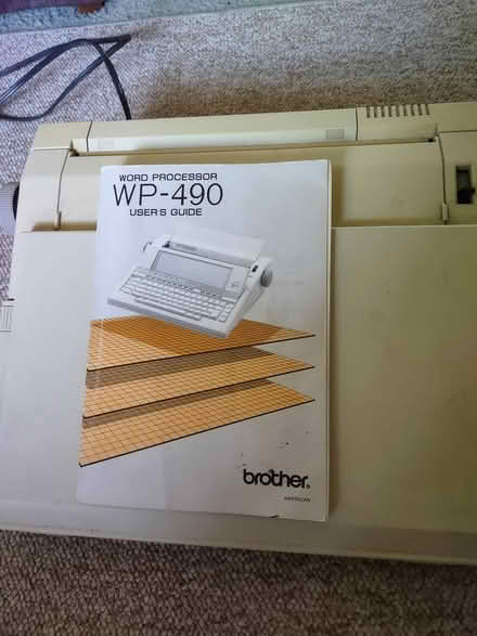 Photo of free Kenwood speakers, word processor (Holland) #3