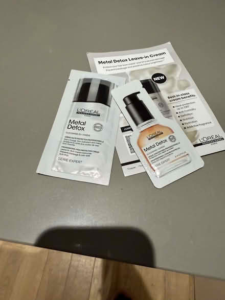 Photo of free L’Oreal metal detox hair samples (Se2) #1