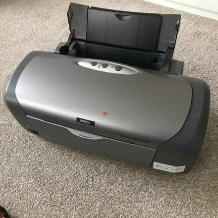 Photo of free Epson R220 Printer (Eaglesham, G76) #1