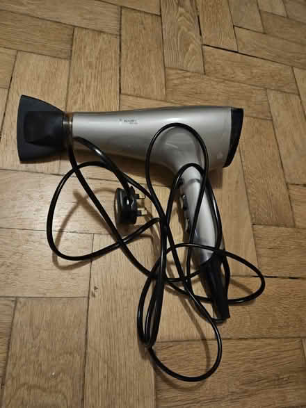 Photo of free Hairdryer (Purley, CR8 1) #1