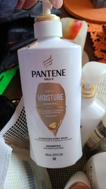Photo of free Personal care - shampoos, body wash (Orleans) #4