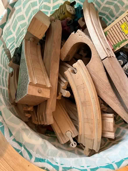 Photo of free Train set (OX2) #2