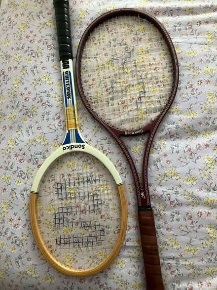 Photo of free Tennis racquets (Harlow CM18 staple tye) #1