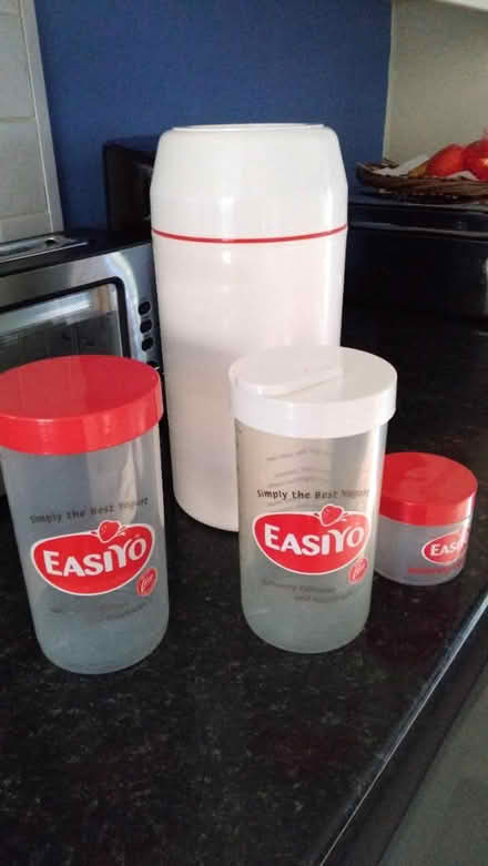 Photo of free EasiYo yoghurt maker (Leckhampton GL53) #1
