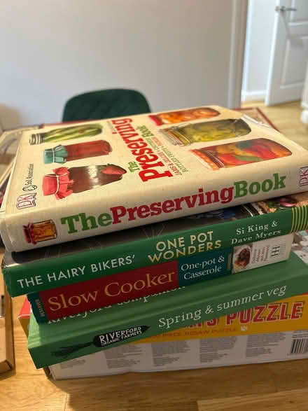 Photo of free Various cookbooks (Skellingthorpe) #1