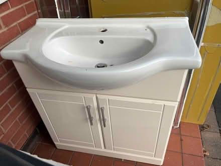 Photo of free Cream vanity unit and sink (West Bridgford NG2) #1