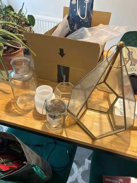Photo of free Assorted vases and plant pots (Skellingthorpe) #1