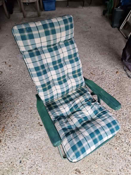 Photo of free Recliner garden chair (Lindfield RH16) #2