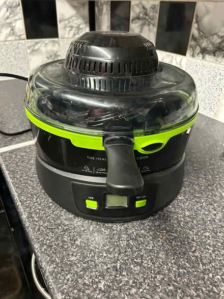 Photo of free Air fryer (RG12 Bracknell) #2