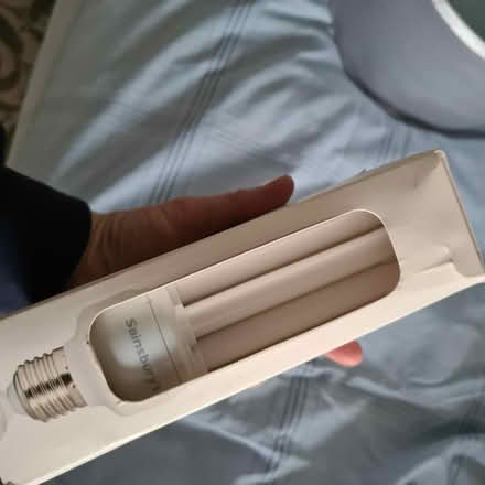Photo of free 2-pack of lightbulbs (Kidlington OX5) #3