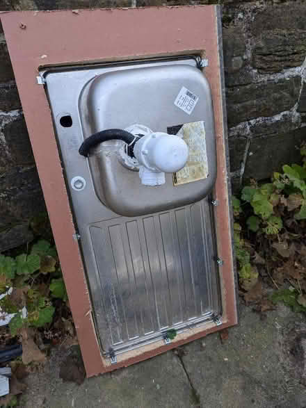 Photo of free Single Stainless Steel Sink With Drainer On Right (Menston LS29) #2