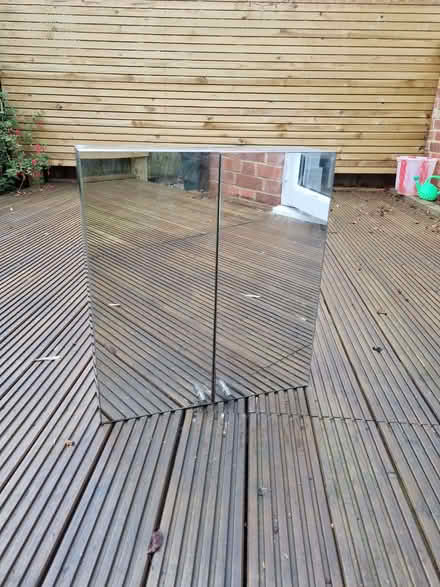 Photo of free Mirrored bathroom cabinet (Northcourt OX14) #1