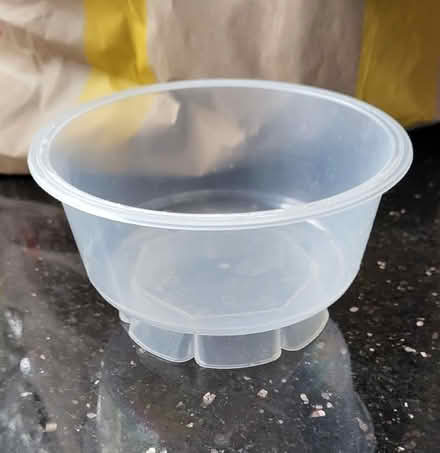 Photo of free 4 plastic bowls (Heston UB2) #2