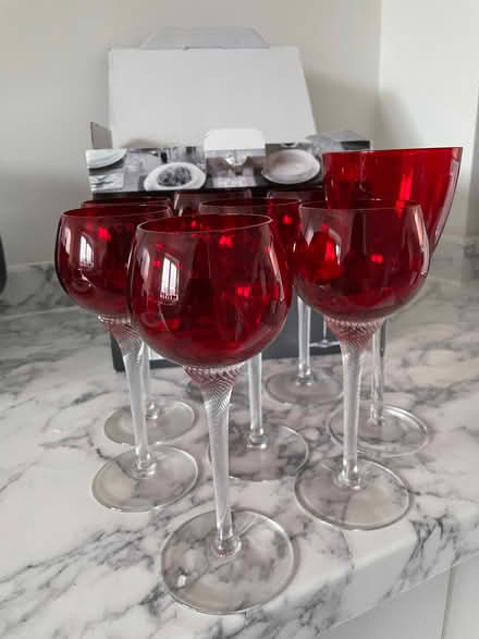 Photo of free 8 red wine glass (Calthwaite CA11) #2