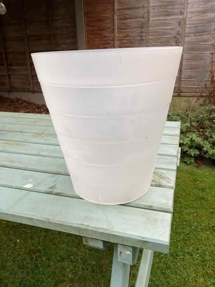 Photo of free Waste paper basket (Didsbury M20) #1