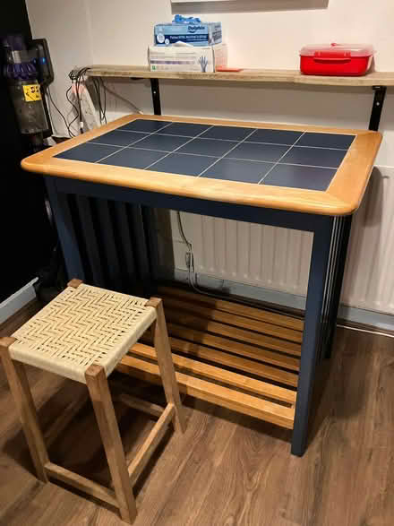 Photo of free High table with stool (Central Lancaster LA1) #1