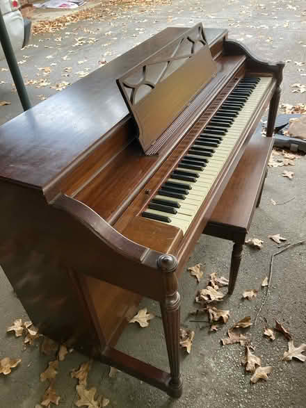 Photo of free Upright piano (Little Rock midtown) #2