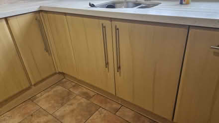 Photo of free Kitchen doors and handles (Leigh SS9) #1