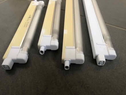 Photo of free Fluorescent light tubes (Heatherton) #3