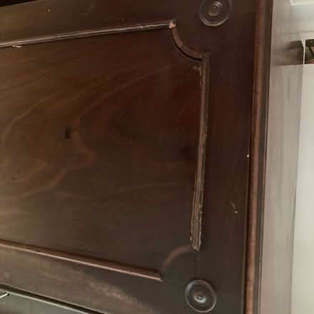 Photo of free Gentleman’s wardrobe (SW2) #1