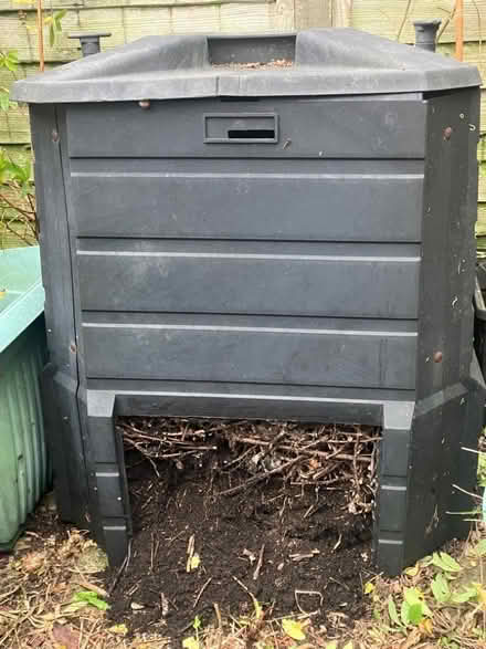 Photo of free Compost bin (Old Town SG1) #3
