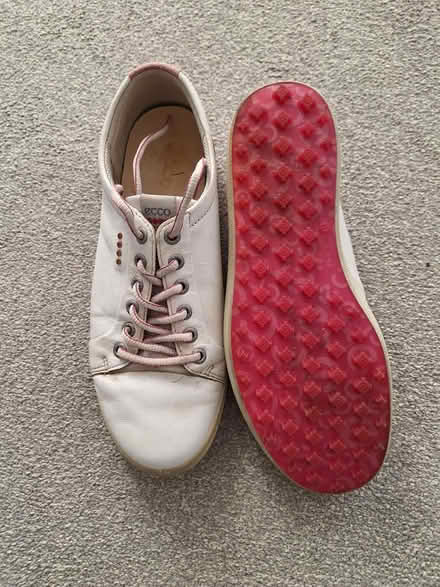 Photo of free Summer golf shoes (West Common AL5) #1