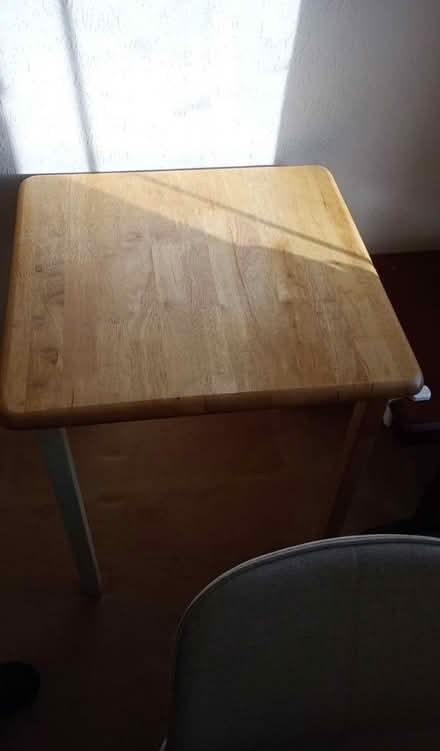 Photo of free Small kitchen table (Barnardtown NP19) #2