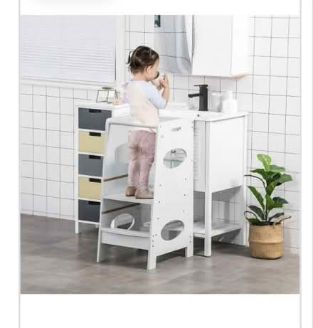 Photo of Toddler tower kitchen helper (Uxbridge UB8) #3