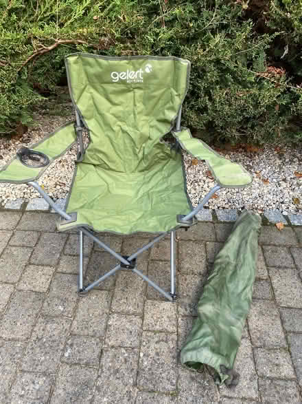 Photo of free Folding chairs (Bickley) #1