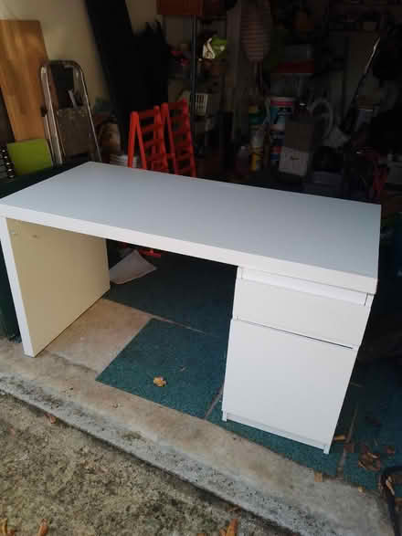 Photo of free Desk (Upper Wolvercote) #1