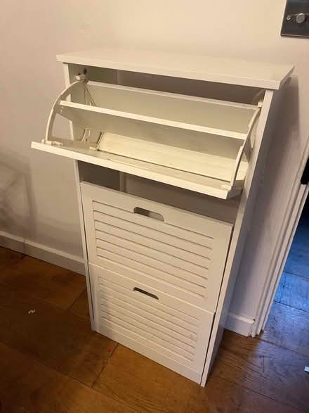Photo of free Shoe storage (Roehampton SW15) #1