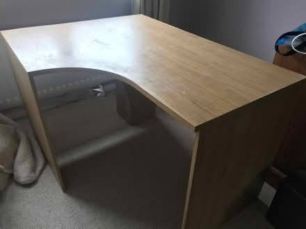 Photo of free Corner desk (Appleby-in-Westmorland CA16) #1