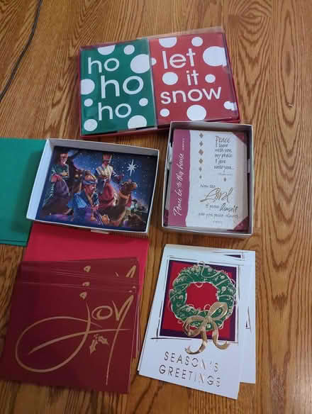 Photo of free assorted Christmas cards (North Vanier) #1