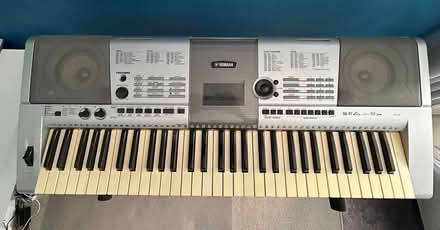 Photo of free Yamaha YPT 410 electric keyboard (Epsom KT19) #2