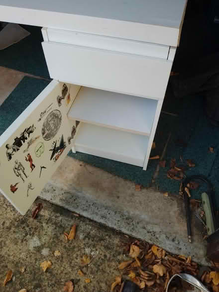 Photo of free Desk (Upper Wolvercote) #3
