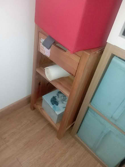 Photo of free Corner kids desk with side unite (High Barnet EN5) #3