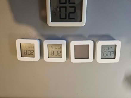Photo of free xiaomi thermometers - zigbee (no batteries) (Molesey TW12) #2