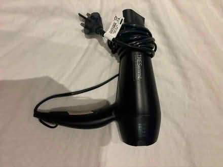 Photo of free Tresemme hair dryer (Epsom) #1