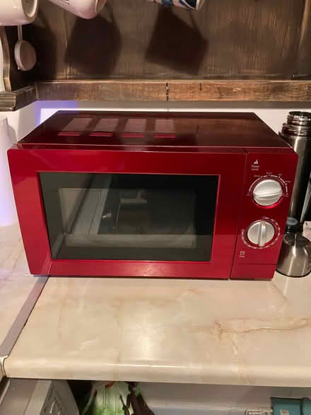 Photo of free Microwave (Central Lancaster LA1) #1