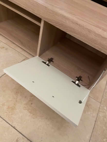 Photo of free TV cabinet (Shoreham, BN43 6DE) #3