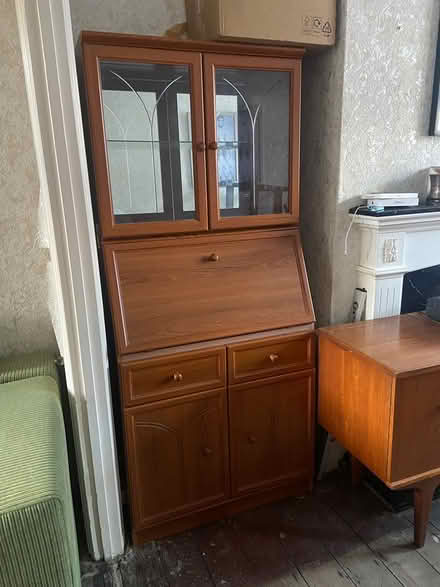 Photo of free Mid century display unit (Wood Street, Walthamstow) #1