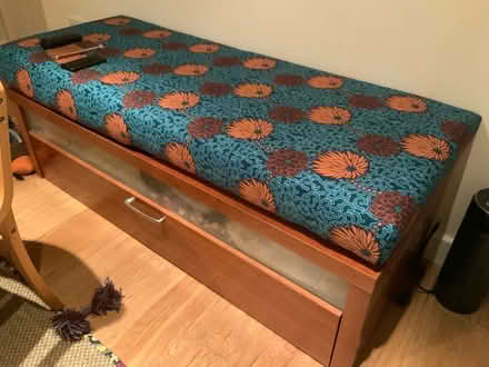 Photo of free Bench (Witney OX28) #1