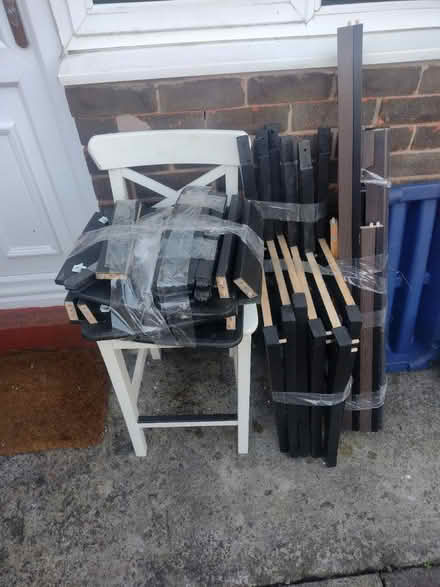 Photo of free 95cm high table and 4 chairs (DH3) #2