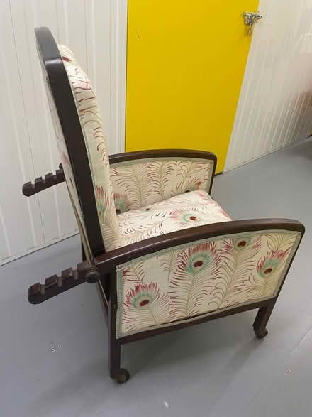 Photo of free Vintage recliner chair (Norbiton KT2) #2