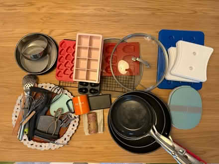 Photo of free Kitchen and Stationary assorted (London Fields E8) #1